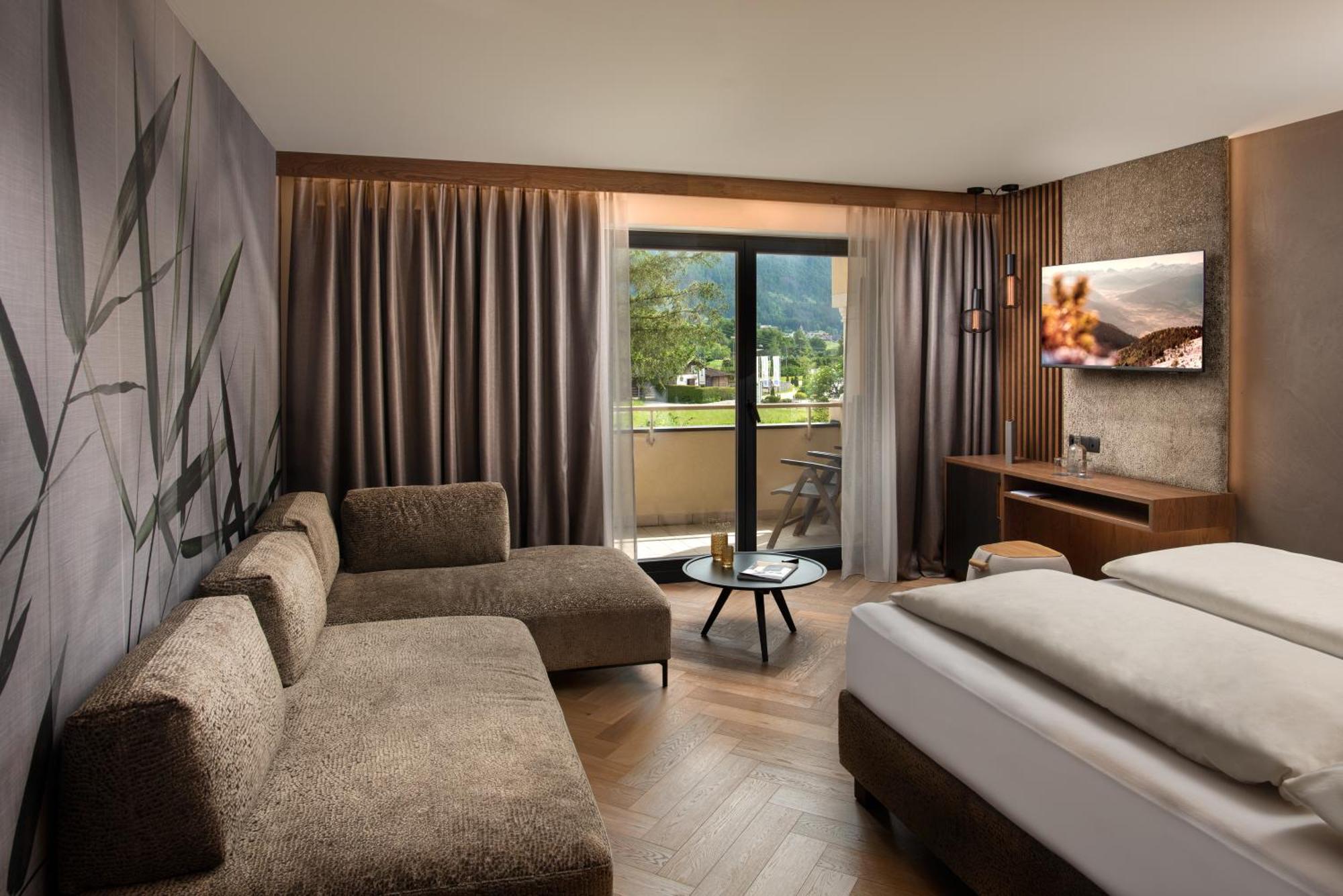 Majestic - Unique Spa Resort Brunico Exterior foto
