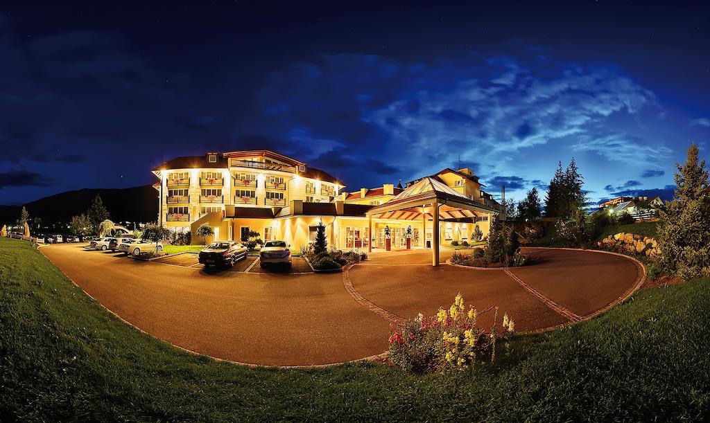 Majestic - Unique Spa Resort Brunico Exterior foto
